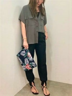 COMME CA ISM STAFFさん（レディース・166cm）の春コーディネート