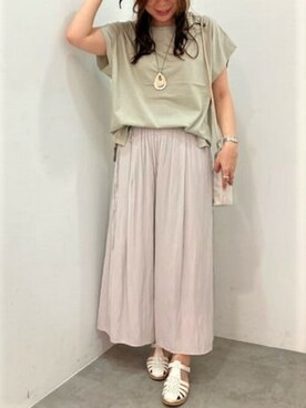 「COMME CA ISM（コムサイズム）のアイテム（帽子）」を使った、COMME CA ISM STAFFさん（レディース・166cm）の春コーディネート