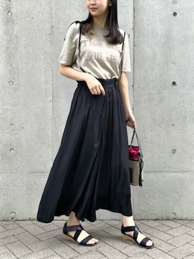 「COMME CA ISM（コムサイズム）のアイテム（バッグ）」を使った、COMME CA ISM STAFFさん（レディース・163cm）の夏コーディネート