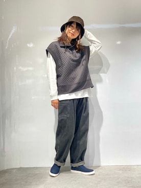 「ONIGIRI（オニギリ）のアイテム（スニーカー）」を使った、COMME CA ISM STAFFさん（レディース・161cm）の秋コーディネート