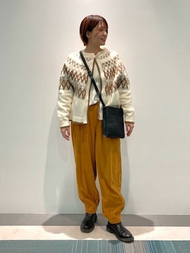 「ONIGIRI（オニギリ）のアイテム（スウェット）」を使った、COMME CA ISM STAFFさん（レディース・162cm）の冬コーディネート