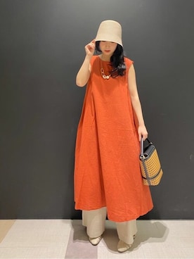 「COMME CA ISM（コムサイズム）のアイテム（帽子）」を使った、COMME CA ISM STAFFさん（レディース・154cm）の春コーディネート