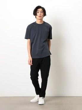「COMME　CA COMMUNE（コムサコミューン）のアイテム（シューズ）」を使った、COMME CA ISM STAFFさん（メンズ・178cm）の夏コーディネート