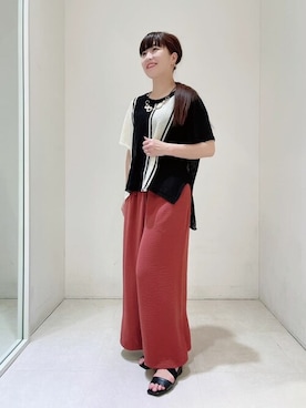 「COMME CA ISM（コムサイズム）のアイテム（アクセサリー）」を使った、COMME CA ISM STAFFさん（レディース・156cm）の夏コーディネート
