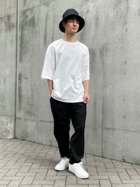 「COMME CA ISM（コムサイズム）のアイテム（パンツ）」を使った、COMME CA ISM STAFFさん（メンズ・165cm）の夏コーディネート