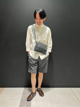 「COMME　CA COMMUNE（コムサコミューン）のアイテム（シューズ）」を使った、COMME CA ISM STAFFさん（メンズ・163cm）の夏コーディネート