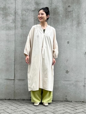 「ONIGIRI（オニギリ）のアイテム（シャツワンピース）」を使った、COMME CA ISM STAFFさん（レディース・151cm）の夏コーディネート