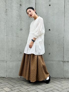 「ONIGIRI（オニギリ）のアイテム（トップス）」を使った、COMME CA ISM STAFFさん（レディース・151cm）の夏コーディネート