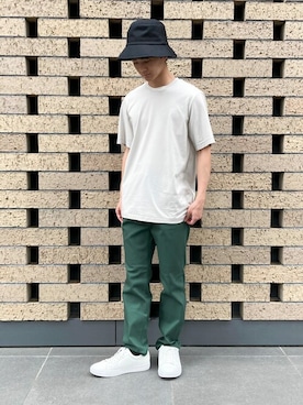 「COMME CA ISM（コムサイズム）のアイテム（パンツ）」を使った、COMME CA ISM STAFFさん（メンズ・165cm）の夏コーディネート