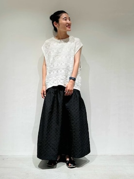 「ONIGIRI（オニギリ）のアイテム（トップス）」を使った、COMME CA ISM STAFFさん（レディース・151cm）の夏コーディネート