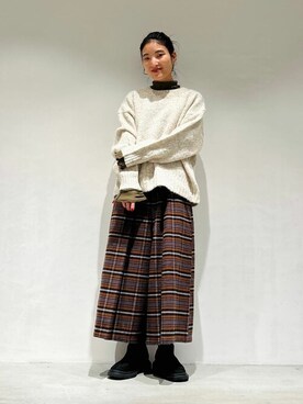 「ONIGIRI（オニギリ）のアイテム（トップス）」を使った、COMME CA ISM STAFFさん（レディース・151cm）の秋コーディネート