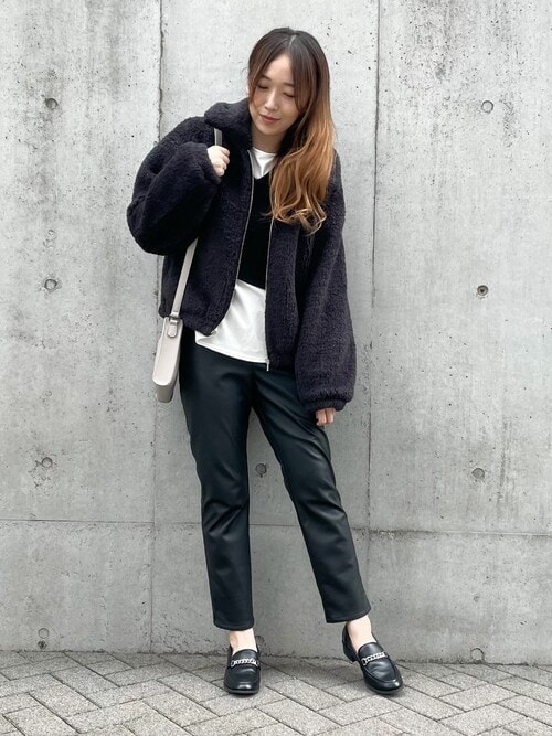 セール】フェイクレザー スリムパンツ（その他パンツ）｜COMME