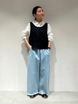 「ONIGIRI（オニギリ）のアイテム（パンツ）」を使った、COMME CA ISM STAFFさん（レディース・151cm）の春コーディネート