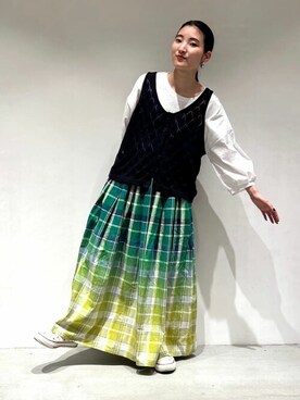 「ONIGIRI（オニギリ）のアイテム（トップス）」を使った、COMME CA ISM STAFFさん（レディース・151cm）の春コーディネート