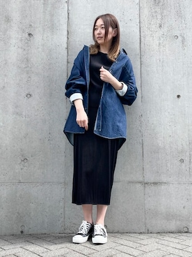 「ONIGIRI（オニギリ）のアイテム（トップス）」を使った、COMME CA ISM STAFFさん（レディース・164cm）の春コーディネート