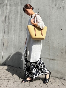 「ONIGIRI（オニギリ）のアイテム」を使った、COMME CA ISM STAFFさん（レディース・163cm）の春コーディネート