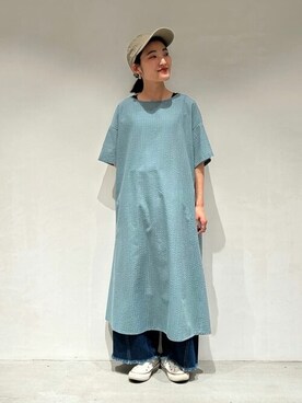 「ONIGIRI（オニギリ）のアイテム（パンツ）」を使った、COMME CA ISM STAFFさん（レディース・151cm）の春コーディネート