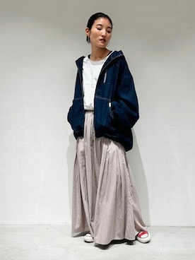 「ONIGIRI（オニギリ）のアイテム（トップス）」を使った、COMME CA ISM STAFFさん（レディース・151cm）の夏コーディネート