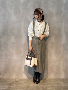 「ONIGIRI（オニギリ）のアイテム（トップス）」を使った、COMME CA ISM STAFFさん（レディース・160cm）の秋コーディネート