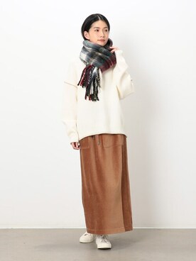 「ONIGIRI（オニギリ）のアイテム（トップス）」を使った、COMME CA ISM STAFFさん（レディース・161cm）の冬コーディネート