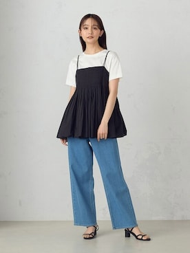 「ONIGIRI（オニギリ）のアイテム（パンツ）」を使った、COMME CA ISM STAFFさん（レディース・164cm）の春コーディネート