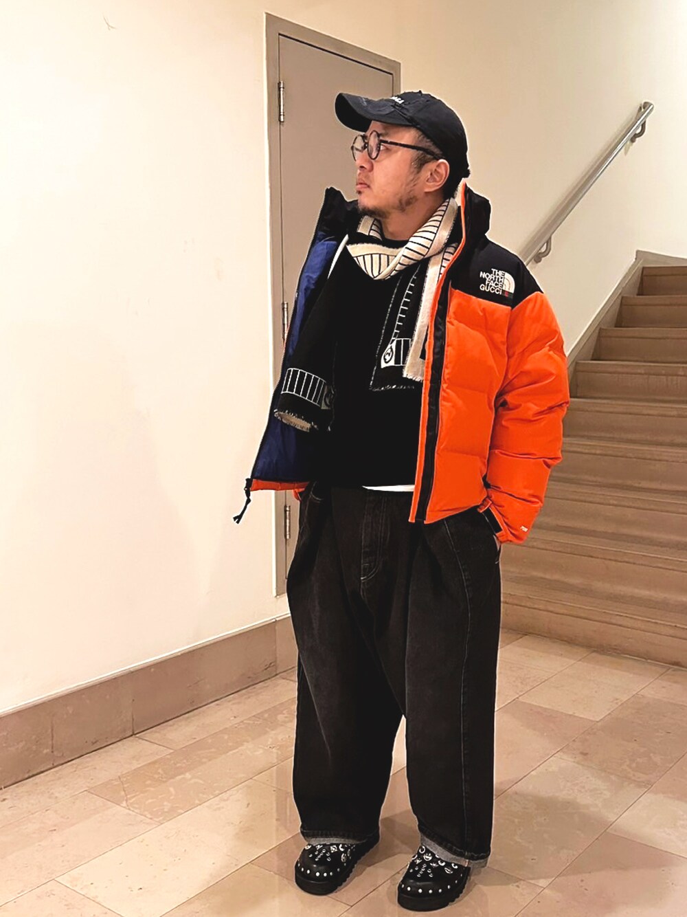 「TOGA VIRILISのアイテム（スリッポン、ブラック系）」を使った、kai-kaiさん（メンズ・167cm）の冬コーディネートの1枚目の写真