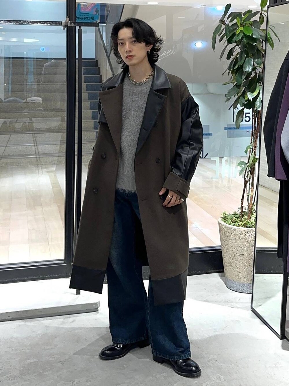HARE(ハレ) 新品未使用 ZIPレイヤードデニムパンツ【セットアップ可能】 HARE（ハレ）の「【SETUP対応】ZIPレイヤードデニムパンツ(HARE