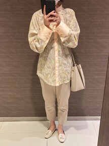ほぼ新品●TODAYFULトゥデイフル●スタンドカラー リーフシャツ●Ｆ TODAYFUL（トゥデイフル）の「スタンドカラーリーフシャツ