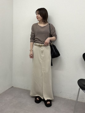 「GALLARDAGALANTE（ガリャルダガランテ）の【累計販売1万枚以上！】【La nature linge】NEWロングスリーブTシャツ（Tシャツ/カットソー、ブラウン系）」を使った、AYUMIさん（レディース・148cm）の春コーディネート