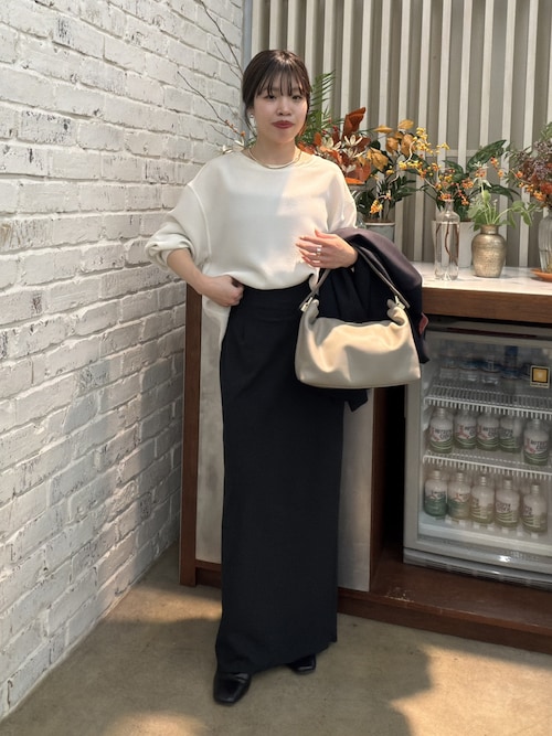 ジャケットやカーデのインナーに！】バックスリットブラウスT（シャツ