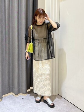「レプシィム(LEPSIM)」｜「アイテム（スカート）」を使った、ogiさん（レディース・157cm）の春コーディネート