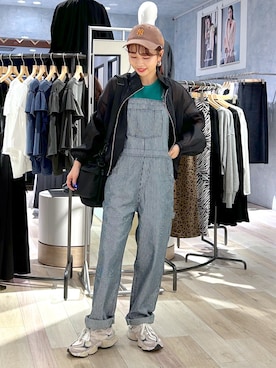 「ブルゾン」｜「アイテム（サロペット/オーバーオール）」を使った、ogiさん（レディース・157cm）の秋コーディネート