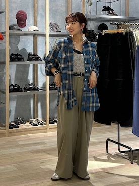 「アイテム（スラックス）」を使った、ogiさん（レディース・157cm・30代）の夏コーディネート