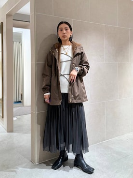 「アイテム（マウンテンパーカー）」を使った、eriさん（レディース・167cm）の冬コーディネート