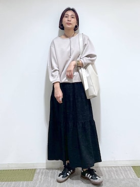 「Elura（エルーラ）のアイテム（その他トップス）」を使った、eriさん（レディース・167cm）の春コーディネート