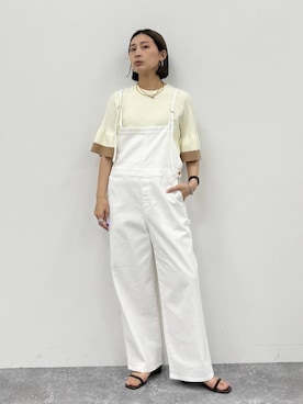 「Elura（エルーラ）のアイテム」を使った、eriさん（レディース・167cm）の春コーディネート