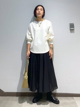 「Elura（エルーラ）のアイテム（その他トップス）」を使った、eriさん（レディース・167cm）の冬コーディネート