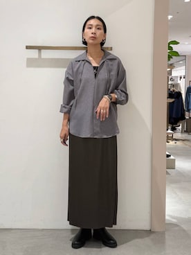 「ロングスカート」｜「アイテム（シャツ/ブラウス）」を使った、eriさん（レディース・167cm・30代）の秋コーディネート
