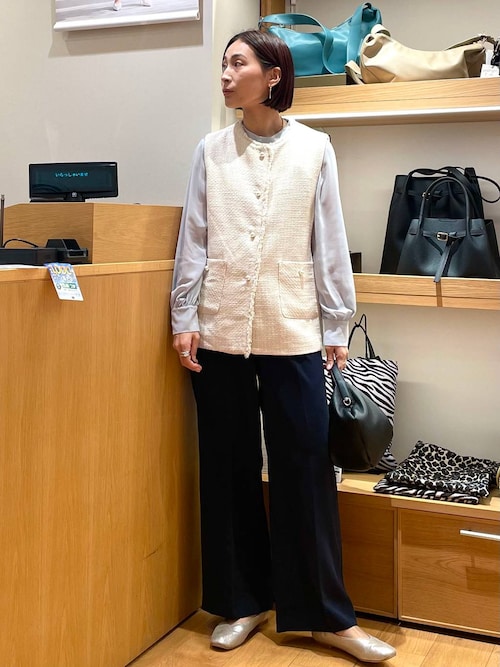 Elura(エルーラ)のシャツ・ブラウスアイテム一覧 | Rakuten