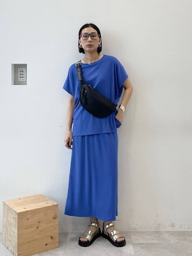 「Elura（エルーラ）のアイテム（スカート）」を使った、eriさん（レディース・167cm）の春コーディネート