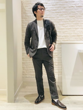 「アイテム（セットアップ、ブラウン系）」を使った、片山さん（メンズ・165cm）の秋コーディネート