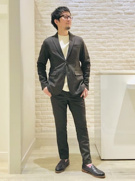 「アイテム（スラックス）」を使った、片山さん（メンズ・165cm・40代）の冬コーディネート