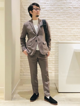 「アイテム（セットアップ）」を使った、片山さん（メンズ・165cm）の秋コーディネート