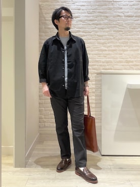 「alfredoBANNISTER（アルフレッドバニスター）の【WEB限定】定番 コインローファー / ベジタブルタンニンレザー使用（ローファー、ブラウン系）」を使った、片山さん（メンズ・165cm）の春コーディネート