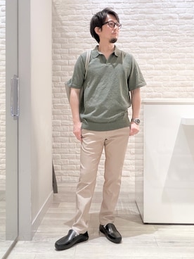 「alfredoBANNISTER（アルフレッドバニスター）のドライビング レザー シューズ（スリッポン、ブラック系）」を使った、片山さん（メンズ・165cm）の春コーディネート