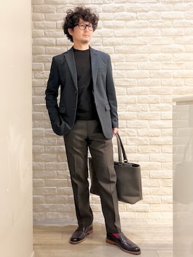 「alfredoBANNISTER（アルフレッドバニスター）の【SHOO IN SHOE】定番 コインローファー / ビジネスシューズ 一部店舗＋WEB限定（ローファー、ブルー系）」を使った、片山さん（メンズ・165cm）の秋コーディネート