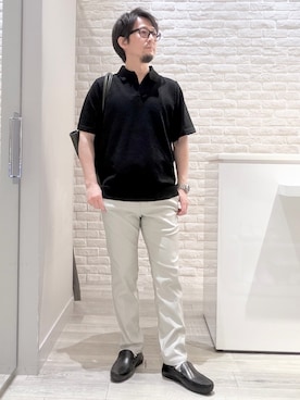 「alfredoBANNISTER（アルフレッドバニスター）のドライビング レザー シューズ（スリッポン、ブラック系）」を使った、片山さん（メンズ・165cm）の春コーディネート