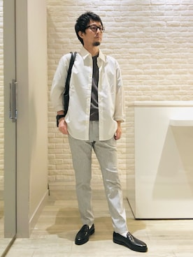 「アイテム（スラックス）」を使った、片山さん（メンズ・165cm・40代）の夏コーディネート