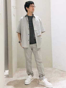 「アイテム（スラックス）」を使った、片山さん（メンズ・165cm・40代）の夏コーディネート
