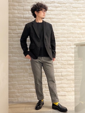 「ABAHOUSE GRAY（アバハウスグレイ）の【SMART CLOSET】ハイゲージ ポンチ ジャケット / セットアップ対応（テーラードジャケット、ブラック系）」を使った、片山さん（メンズ・165cm）の秋コーディネート